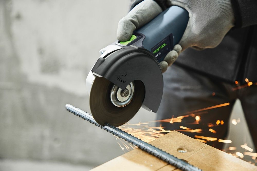 Аккумуляторная угловая шлифовальная машинка AGC 18-125 5.0 EBI-Plus Festool 577700 577700 фото