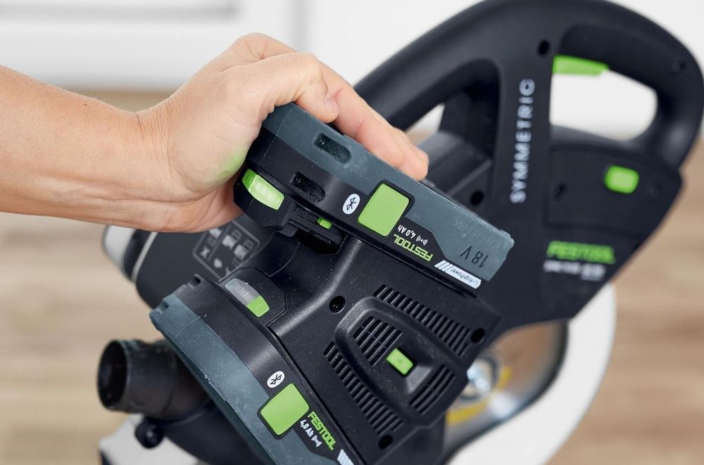Акумуляторна торцювально-усовочна пила SYMMETRIC SYMC 70 EBI-Plus Festool 577464 577464 фото