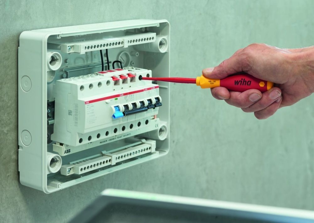 Набір діелектричних викруток SL / PH / SL/PZ SoftFinish electric slimFix Xeno Wiha 38362 38362 фото
